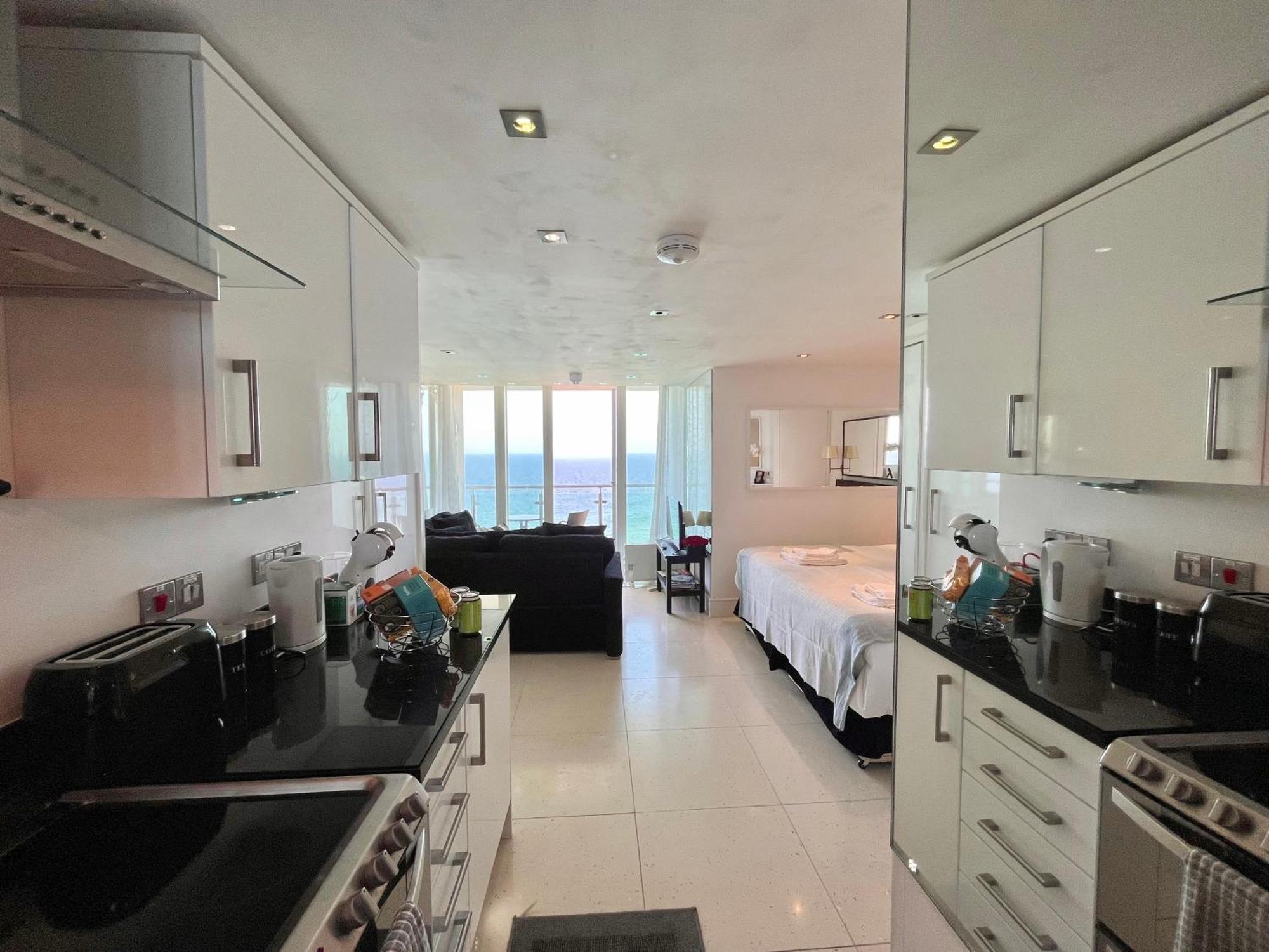 Newquay Rocklands Beach View Екстер'єр фото